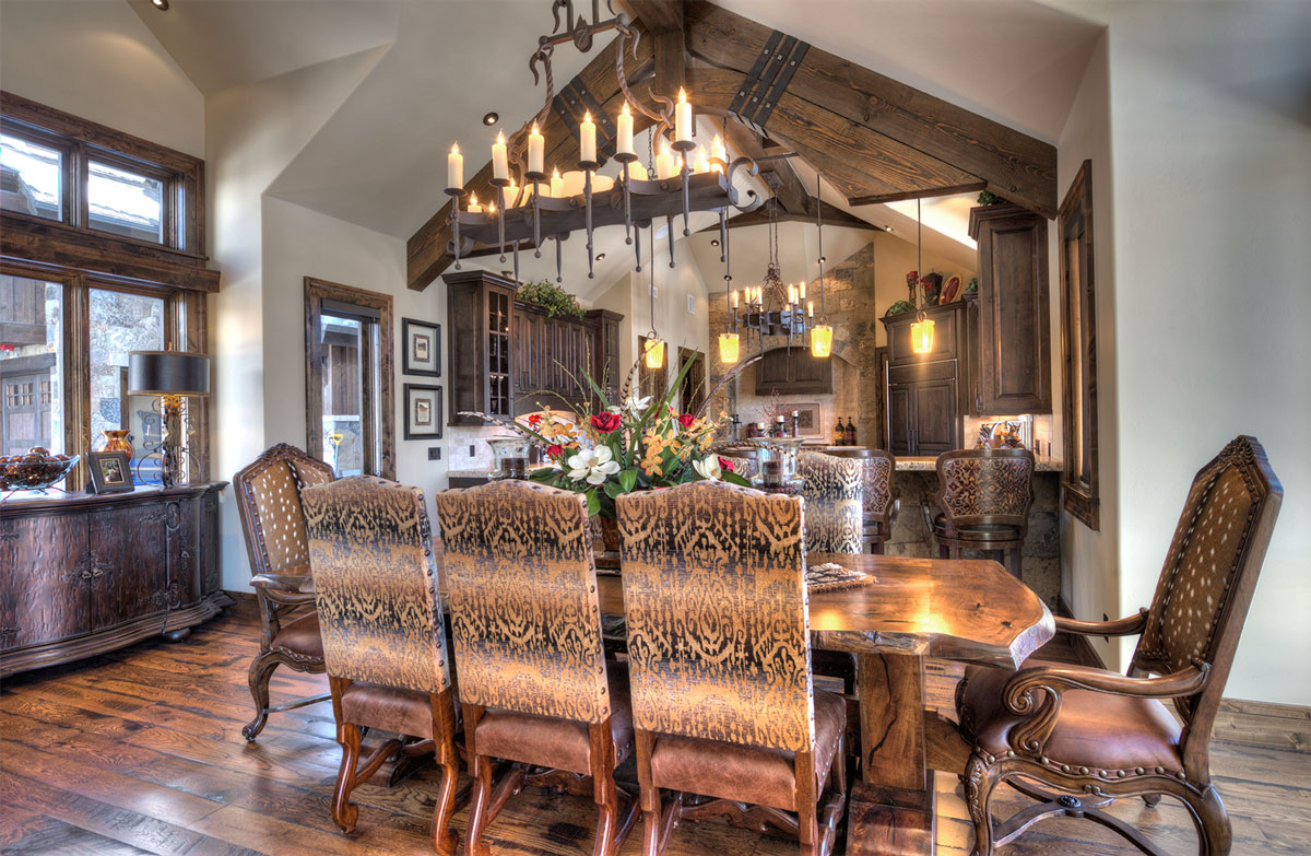 Breckenridge Highlands Interior Designer and Art Curator